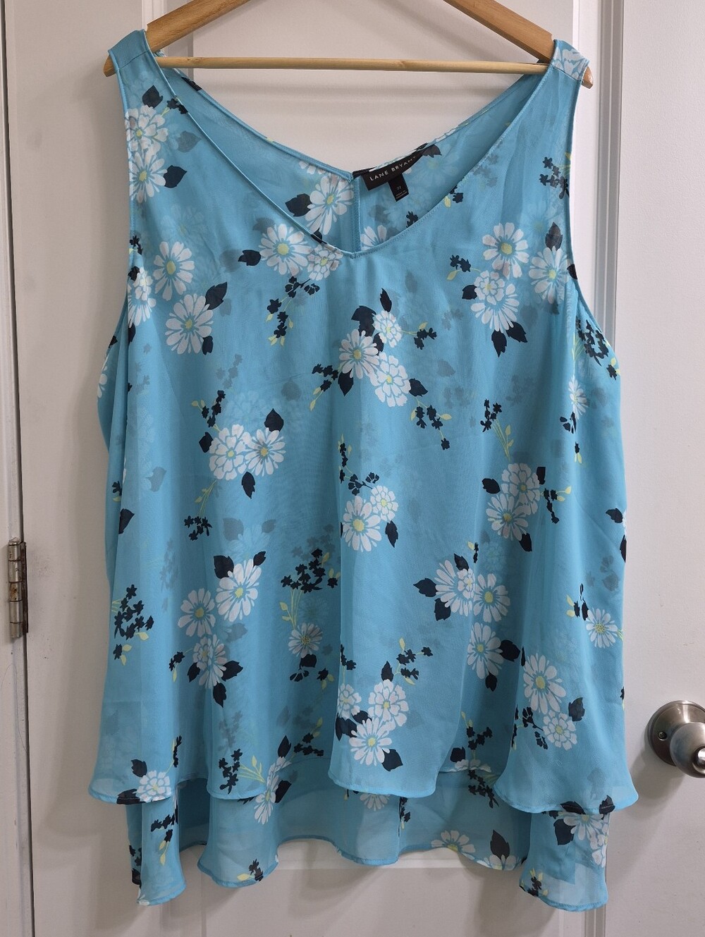 Lane Bryant Swing Tank Top Womens 22 XXL Chiffon Blue Floral Sleeveless V-Neck